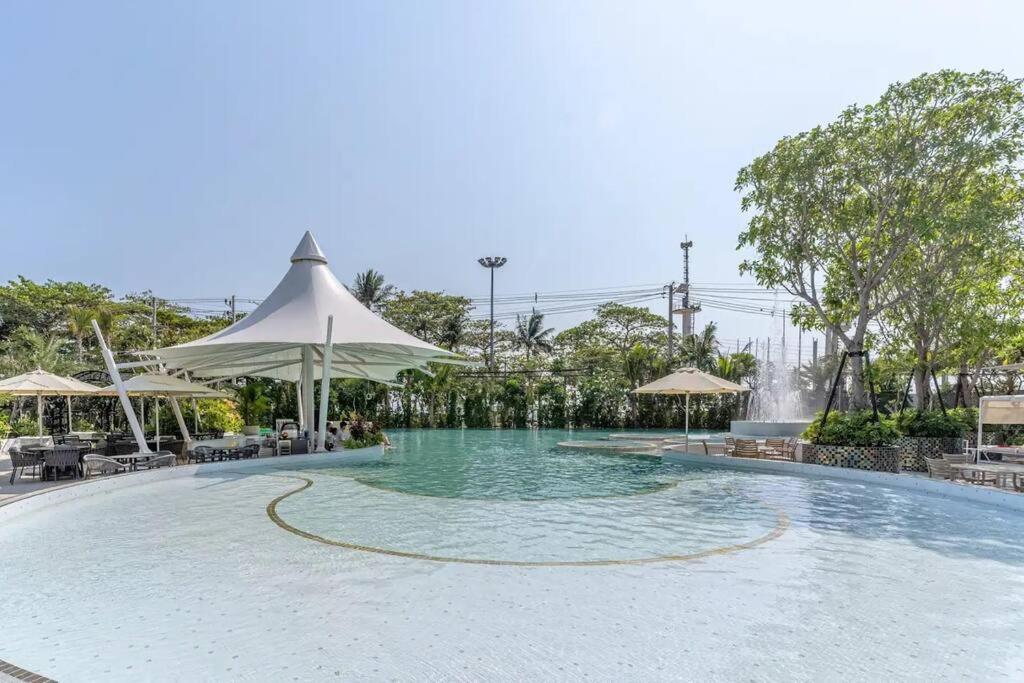 Apartment Sea View 5 Star Luxury At Pattaya