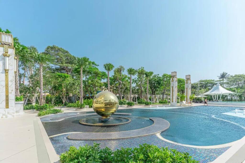 Sea View 5 Star Luxury At Pattaya
